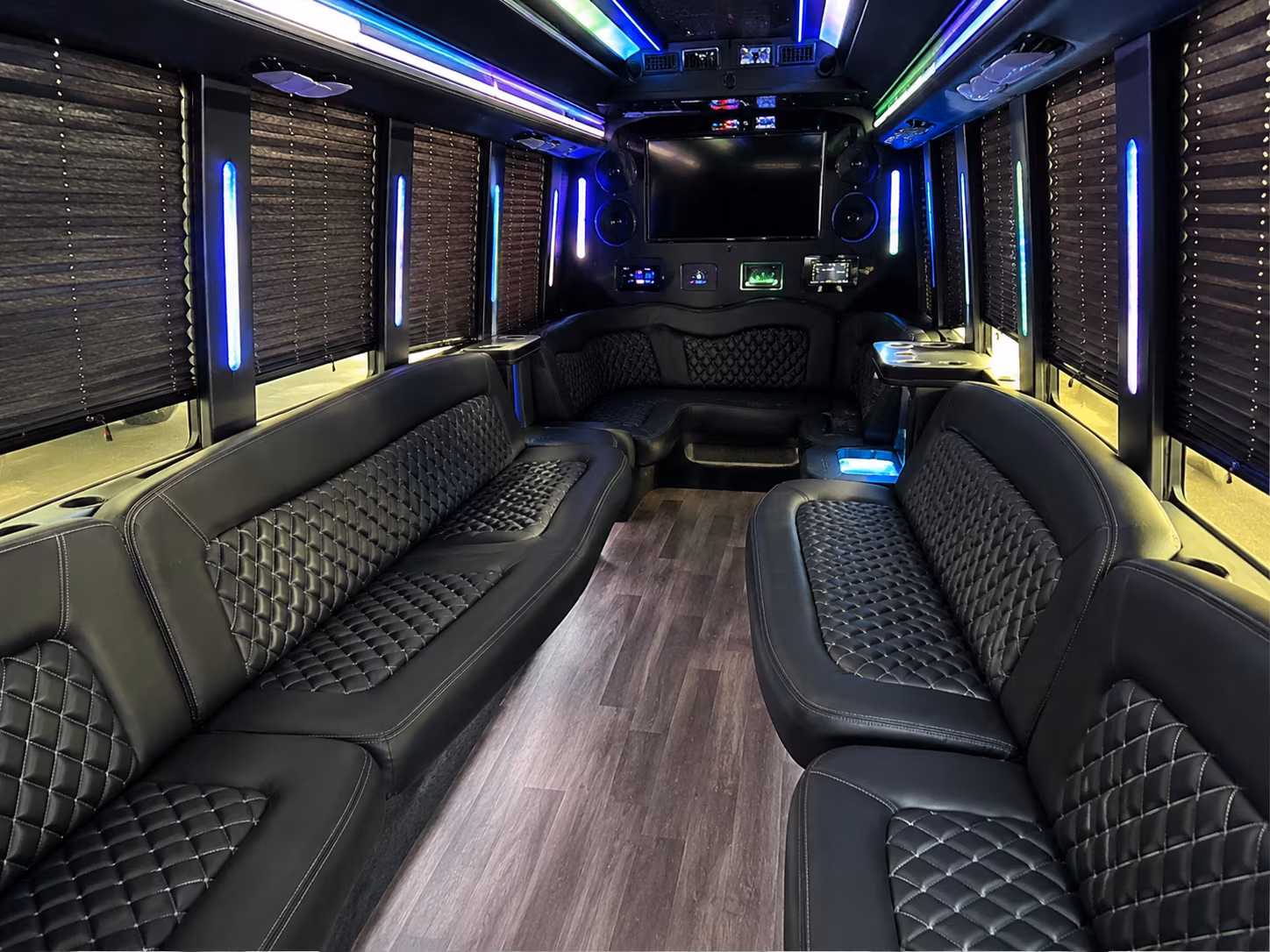 detroits casinos night gaming entertainment party bus rental