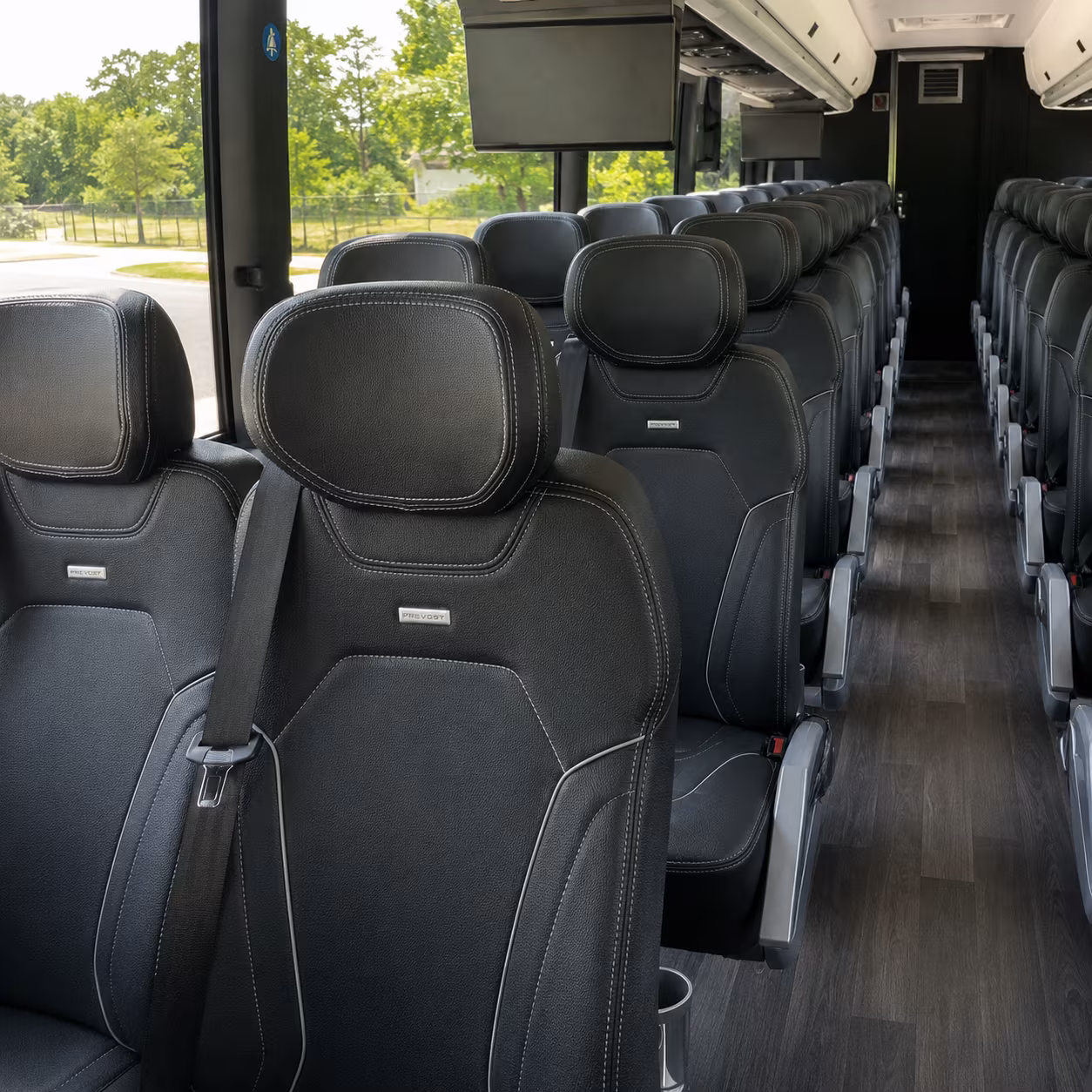 rochester hills charter bus