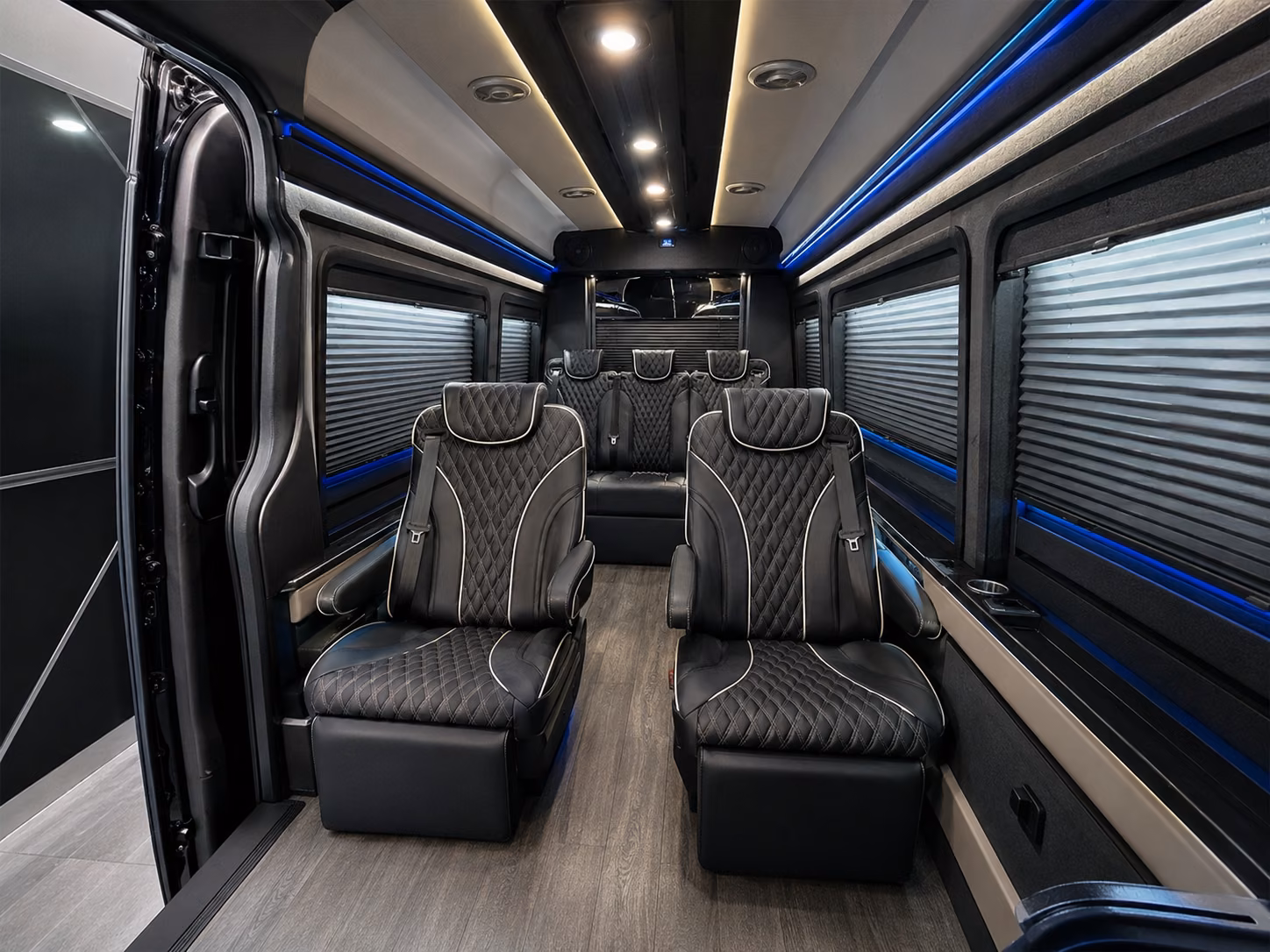 troycharterbuscompany com makes corporate group travel through troy straightforward