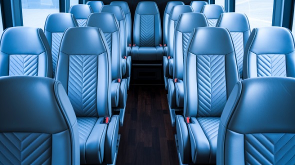 15 passenger minibus interior warren