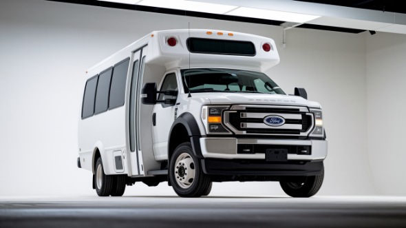 18 passenger minibus warren
